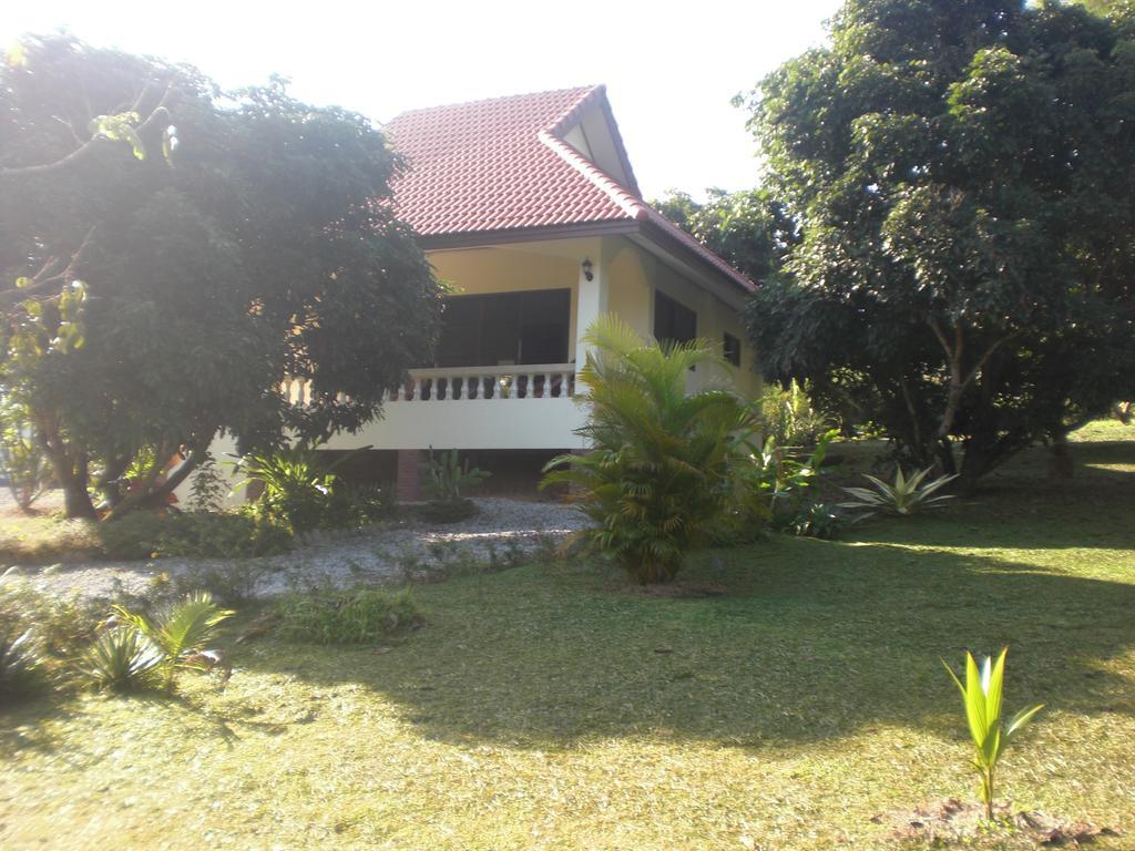House Of Garden Villa Csiangraj Kültér fotó